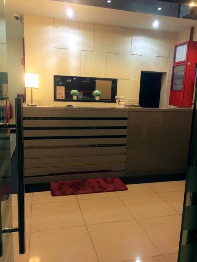 Hotel Sara'S Inn, Shah Alam Exterior photo